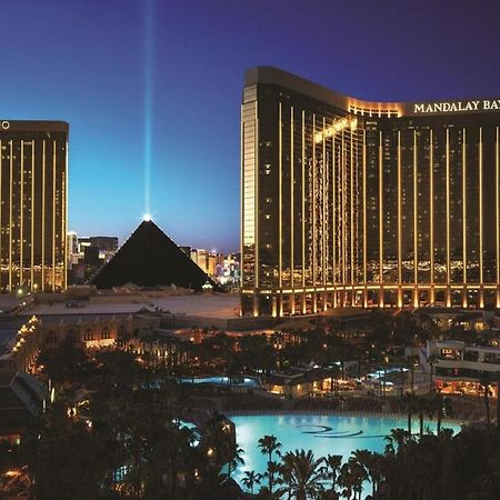 Mandalay Bay Resort And Casino By Suiteness Las Vegas Exteriör bild