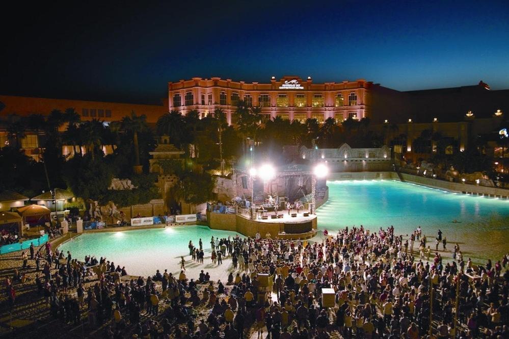 Mandalay Bay Resort And Casino By Suiteness Las Vegas Exteriör bild