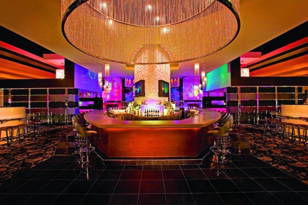 Mandalay Bay Resort And Casino By Suiteness Las Vegas Exteriör bild